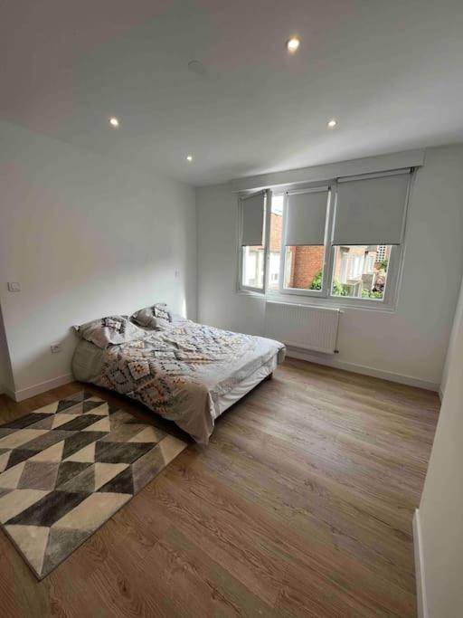 Grande Chambre Dans Loft A Deux Pas De La Plage ダンケルク エクステリア 写真
